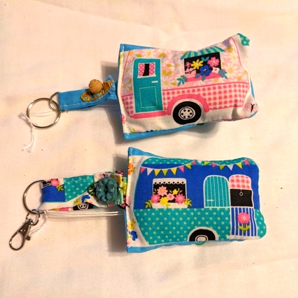Hand Crafted Accessories - 2 Hand Crafted Puffy Purse Charms Key Chains NEW